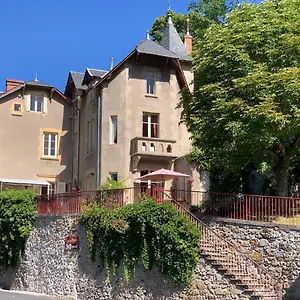 https://villa-st-hubert.hotels-rhonealpes.com
